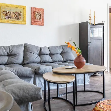 Apartment Haus Blick